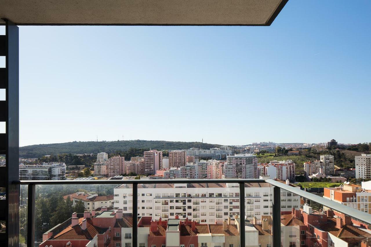 Skyscraper Riverview Lisbon With Indoor Pool Exteriér fotografie
