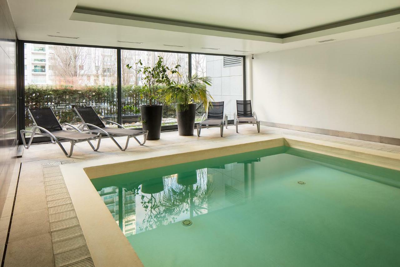 Skyscraper Riverview Lisbon With Indoor Pool Exteriér fotografie
